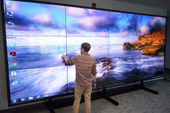 Indoor P1.25  HD Non-fatigue Small Pitch  Led Display Pixel Pitch 1.25 mm   Remote Control  Led Video Wall   Manufacture China